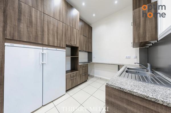 Appartement T3/4 98 m2 - Profession Libérale ou Résidence Principale - Carré d'Or Marseille 8ième