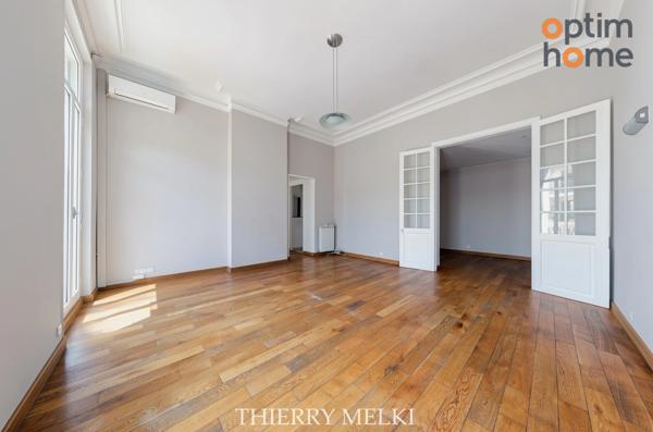 Appartement T3/4 98 m2 - Profession Libérale ou Résidence Principale - Carré d'Or Marseille 8ième
