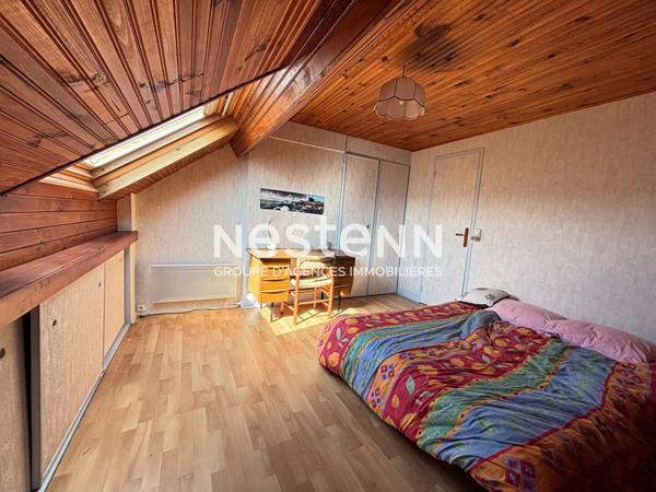 Titre : Nestenn Igny - Maison familiale 139m² - 5 chambres, secteur de Gommonvilliers - proche commerces Place de la Ferme, des écoles J. Ferry, J. Curie et collège E. Zola et établissement Saint Nicolas - 3 mins à pied ligne V - Axes routiers A6/N118/A
