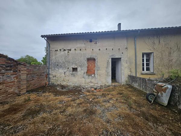 Sos (47170) EXCLUSIVITÉ SOS (47) – GARAGE – 80M² - JARDIN - 70M² - CENTRE VILLAGE