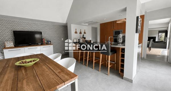 À vendre Maison 8 pièces 230 m² - Saint-grégoire 35760