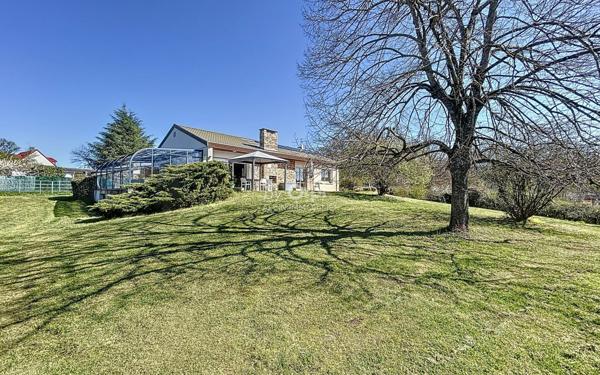 Maison à vendre    4 pièces •  Désertines