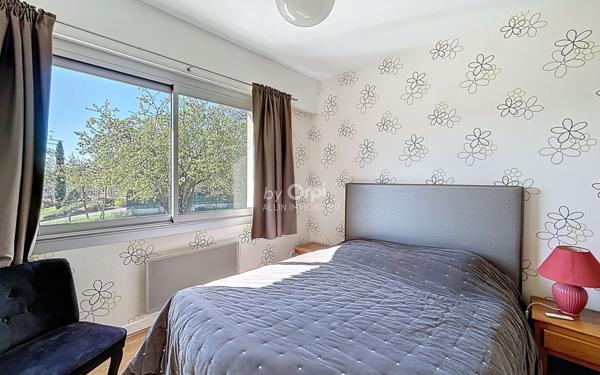 Maison à vendre    4 pièces •  Désertines