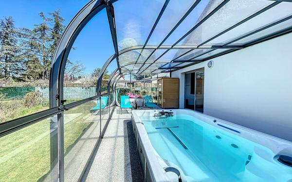 Maison à vendre    4 pièces •  Désertines