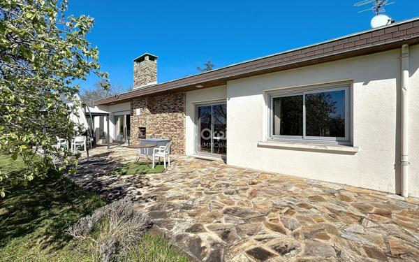 Maison à vendre    4 pièces •  Désertines