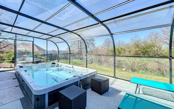 Maison à vendre    4 pièces •  Désertines