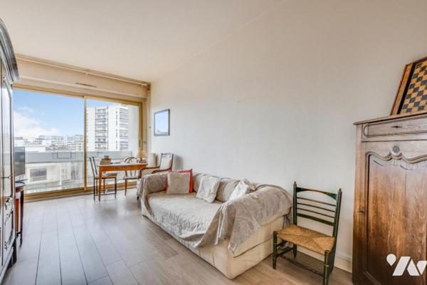 Appartement au dernier étage avec terrasse et balcons