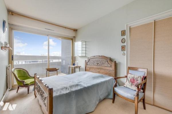 Appartement au dernier étage avec terrasse et balcons