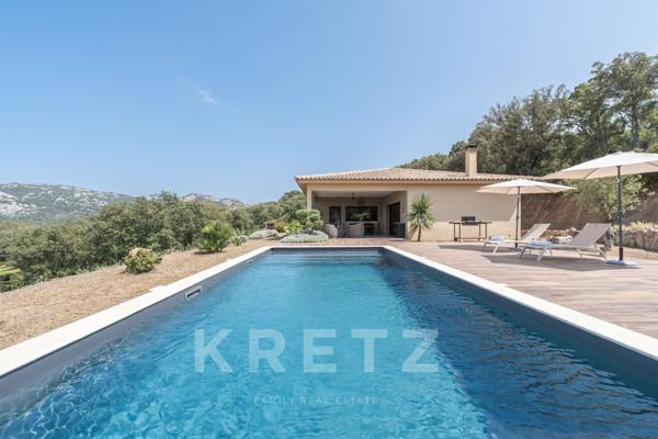 Villa contemporaine neuve avec piscine