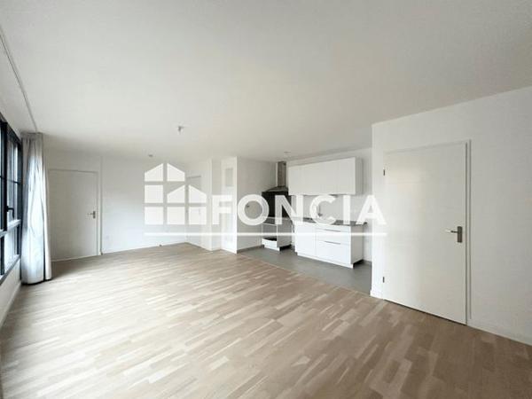 Location Appartement 3 pièces 68.3 m² - 1 ALLEE DES PEUPLERAIES Bordeaux 33100