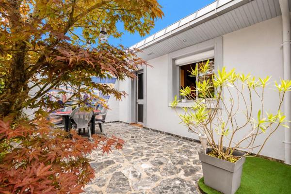 LIEUX UNIQUES ®  x PROPRIÉTÉS PRIVÉES ® PROPOSE MAISON CONTEMPORAINE DE 245 M² - TERRAIN 1313 M² - 41100 SAINT-OUEN