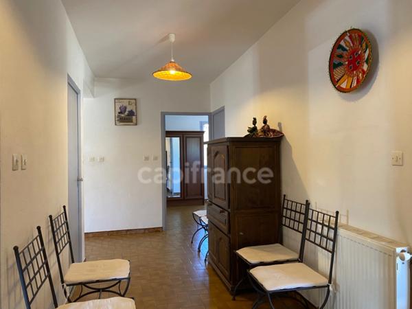 Dpt Gard (30) A vendre superbe villa T8 de 224m2, piscine, vue imprenable, exceptionnelle.