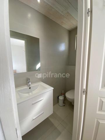 Dpt Gard (30) A vendre superbe villa T8 de 224m2, piscine, vue imprenable, exceptionnelle.