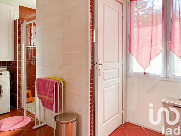 Maison à vendre 3 pièces 90 m² Saint-Seurin-sur-l'Isle