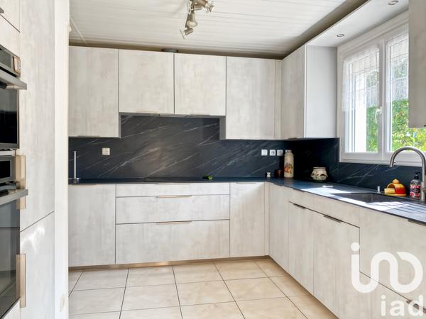 Maison à vendre 3 pièces 90 m² Saint-Seurin-sur-l'Isle