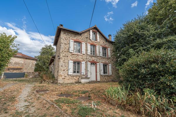 Maison
         4 pièces
        - 96 m² Exclusivité 161 600 € *