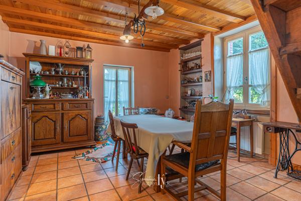 Maison
         4 pièces
        - 96 m² Exclusivité 161 600 € *