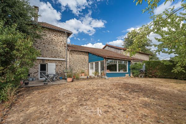 Maison
         4 pièces
        - 96 m² Exclusivité 161 600 € *