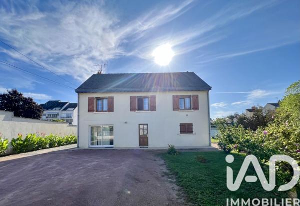 Maison à vendre 7 pièces 171 m² Saumur