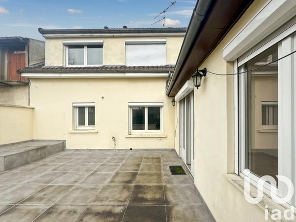 Maison 7 pièces de 130 m² à Grigny (91350)