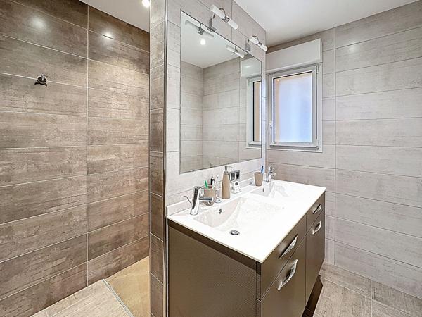 Maison 7 pièces 160m²