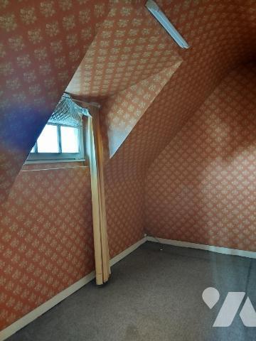 Vente sur la commune de Sablé sur Sarthe une maison d'habitation avec garage et jardin