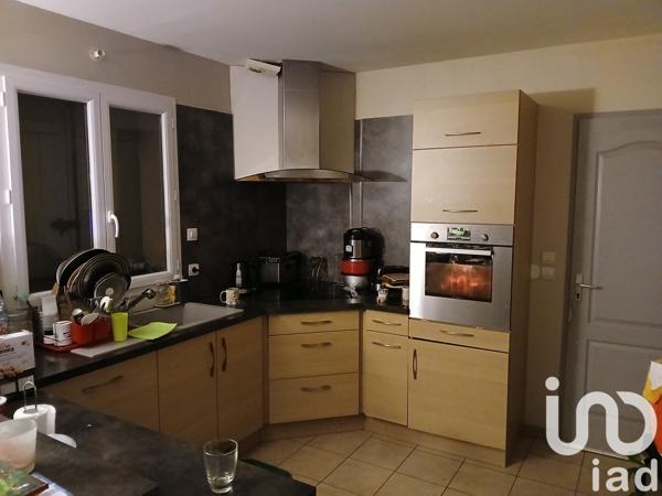 Pavillon 5 pièces de 92 m² à Courville-sur-Eure (28190)