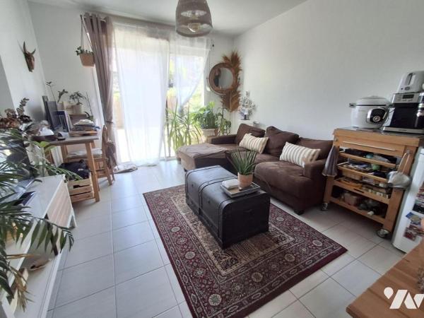 Couëron Bourg, appartement récent type 2 avec jardin et parking