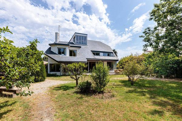 Maison 8 pièces                                        - 44230 Saint-Sébastien-sur-Loire - Saint Sébastien Réf : 128285