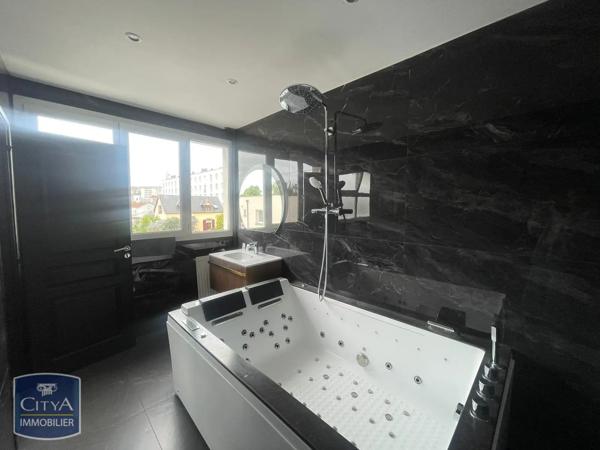 Appartement à louer 3 pièces 67.57m²