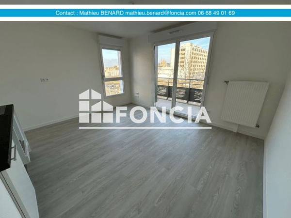 Location Appartement 2 pièces 42.3 m² - RUE BLAISE PASCAL Rouen 76100