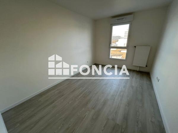 Location Appartement 2 pièces 42.3 m² - RUE BLAISE PASCAL Rouen 76100