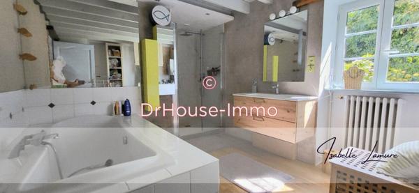 Maison à vendre 7 pièces de 218 m²