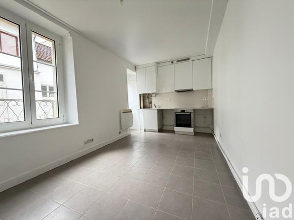 Location appartement 1 pièce 17 m² Palaiseau