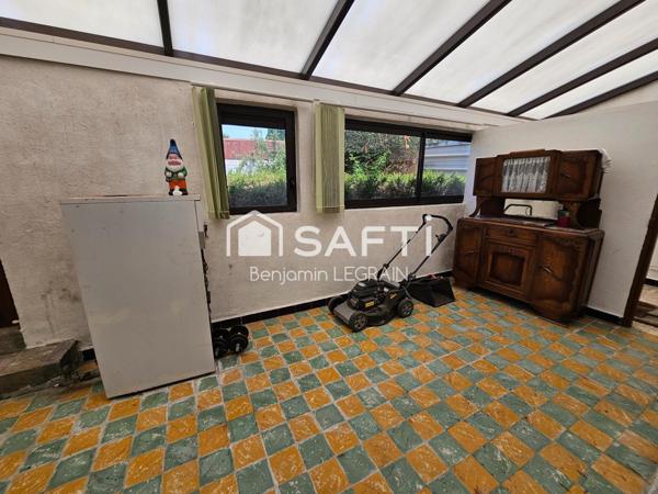 Maison semi-individuelle à rénover