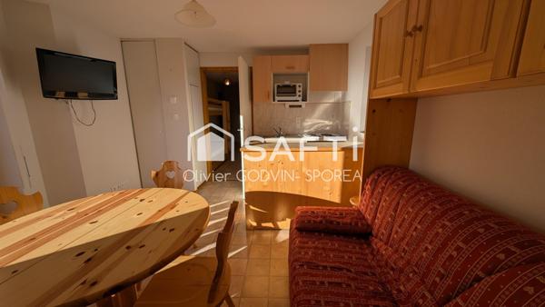 Appartement 2 Pièces avec bacon exposé plein Sud sans vis à vis avec vue imprenable sur les montagnes