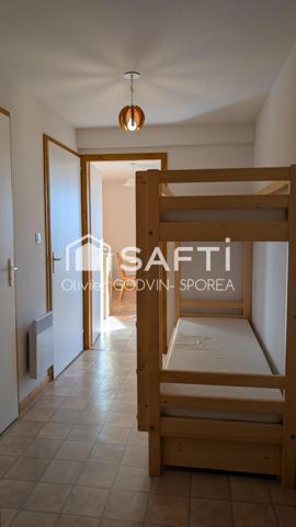 Appartement 2 Pièces avec bacon exposé plein Sud sans vis à vis avec vue imprenable sur les montagnes