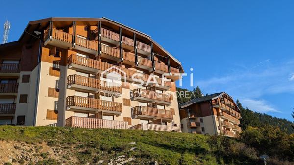 Appartement 2 Pièces avec bacon exposé plein Sud sans vis à vis avec vue imprenable sur les montagnes