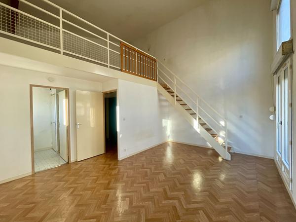 Appartement Talence T2 duplex cellier Barrière Saint-Genès Talence