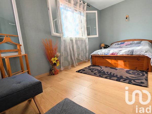 House for sale 4 rooms 108 m² Estagel