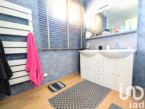 House for sale 4 rooms 108 m² Estagel