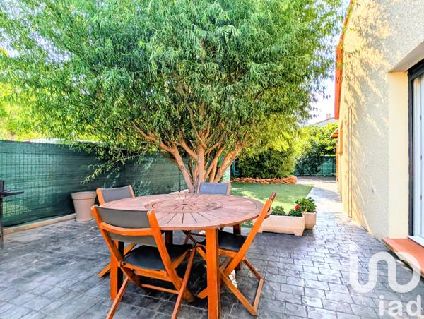 House for sale 4 rooms 108 m² Estagel