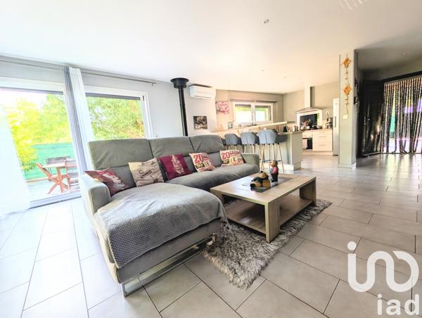 House for sale 4 rooms 108 m² Estagel