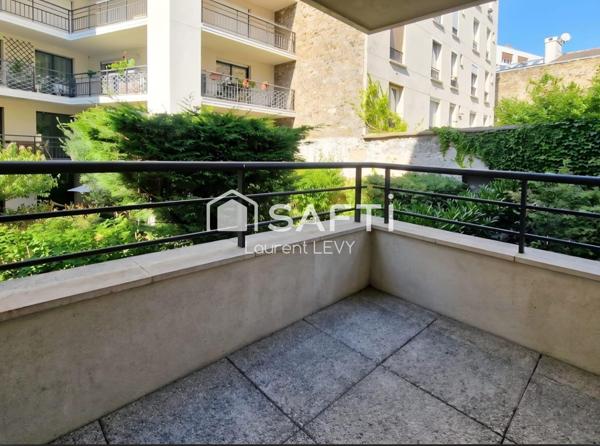 Proche de tout, balcon, parking, cave, au calme