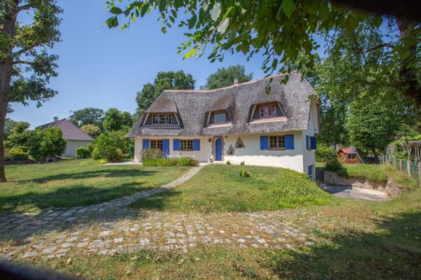 Chaumière de charme de 150 m² sur un terrain de 1 430 m²