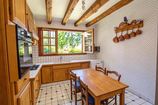 Chaumière de charme de 150 m² sur un terrain de 1 430 m²