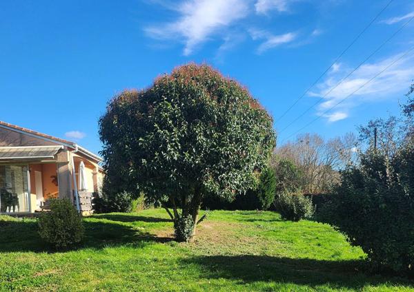 Feugarolles (47230) EXCLUSIVITÉ FEUGAROLLES (47) - MAISON PLAIN-PIED - 92M² - 3 PIÈCES - 2 CHAMBRES - HANGAR 70M² - TERRAIN 2990M²