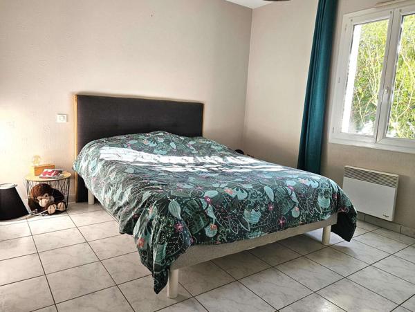 Feugarolles (47230) EXCLUSIVITÉ FEUGAROLLES (47) - MAISON PLAIN-PIED - 92M² - 3 PIÈCES - 2 CHAMBRES - HANGAR 70M² - TERRAIN 2990M²