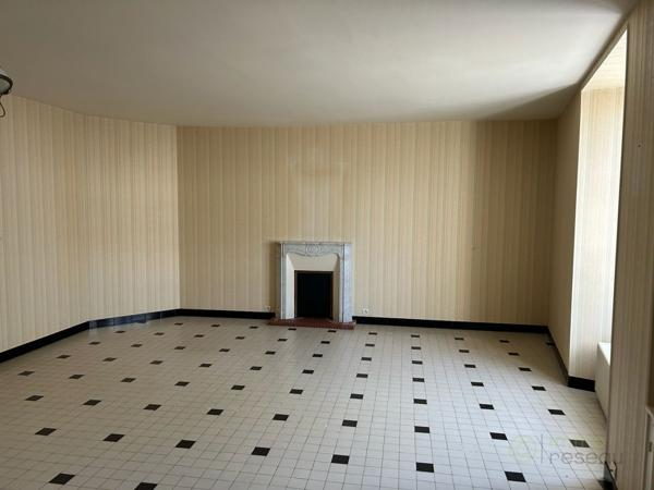 Maison à LA CHATAIGNERAIE (85120)