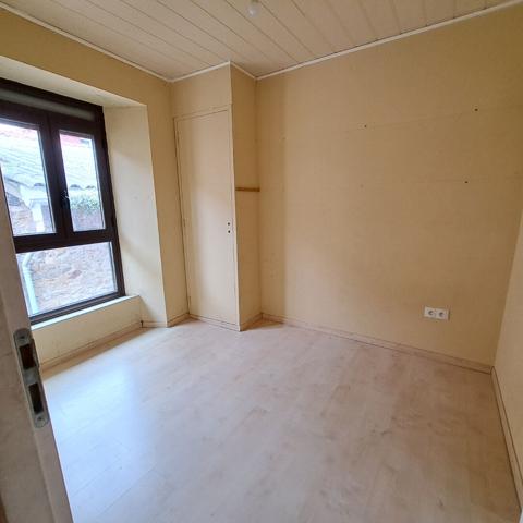 A VENDRE LAROQUE D'OLMES MAISON DE VILLE 4 CHAMBRES